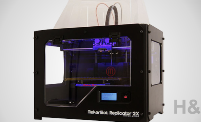 Makerbot Replicator 2 Desktop 3D Printer
